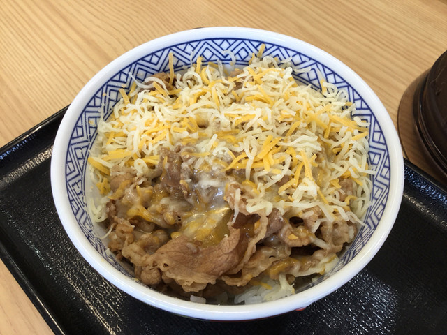吉野家 - チーズ牛丼