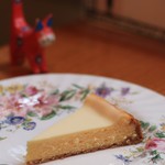 ティールーム　霧笛 - 酉子夫人オリジナルレシピのチーズケーキ