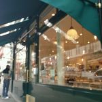 Sebastien Gaudard - 外観