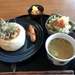 カフェ スイッチ - 豚の角煮マフィン