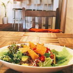 UMI CAFE - 