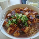 王記厨房 - 麻婆麺(590円税別)