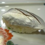 かぐら坂 新富寿司 - コハダ（2/17）