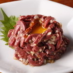 もつやき 赤坂酒場 - ≪新鮮！ユッケ≫