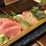 「炉」刺身盛り合わせ1人前