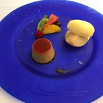 リストランテ・マッサ - 桃のプリンと桃のコンポート