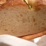 サンタ・マリア・ノヴェッラ・ティサネリーア - おいしい自家製パン