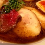 らーめん 鶏喰 - チャーシュー３種