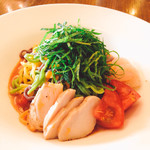 珈琲哲學 - 夏限定トマトとバンバンジーの彩り冷製パスタ