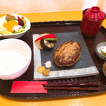 おにくや食堂 Suehiro - ハンバーグランチ 1620円