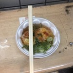 丸幸水産たこやき - 冷やし明石風だし たこ焼き 2ケ入り 250円(税込)