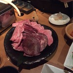 和牛焼肉食べ放題　肉屋の台所 - 