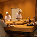 小松 弥助 - カウンター。