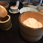 鄙の宿 金宇館 - お櫃にミルキークイーン