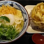 丸亀製麺 - おろし醤油うどん(温:並)350円+野菜かきあげ130円