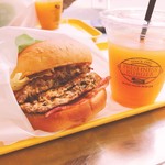 FRESHNESS BURGER - 