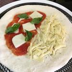 ピッザピッザピッザ - 焼成前