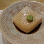 きん田 - 自家製　胡麻豆腐　胡麻が濃い