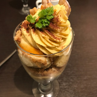 梅田 阪急三番街 リバーカフェ_1