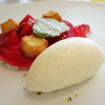 タテル ヨシノ ビズ  - ピーチ・メルバ