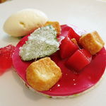 タテル ヨシノ ビズ  - ピーチ・メルバ