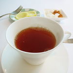 タテル ヨシノ ビズ  - 紅茶