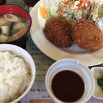 モラモラ - 料理写真:土日限定ランチ ¥700 (手作りコロッケ)