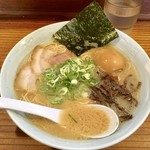 博多濃麻呂 - ラーメン+煮卵