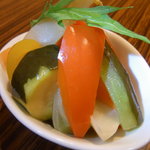 STEAK HOUSE ギューギュー MASA - 彩り野菜の自家製ピクルス