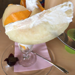 アオイ農園　ぶどうの木 - 桃