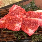 Kuroge Wagyuu Yakiniku Nikudokoro Kisshan - 