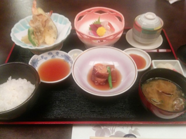 和食堂 天王坂（てんのうざか） - 川桁（日本料理）