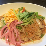 料理工房 萬福飯店 - 冷やし中華 細めの麺