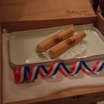 登大路ホテル奈良 - ～小さなお楽しみ前菜～
            マスカルポーネと奈良漬のシガール