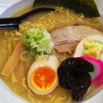 Menyamiujou - 鶏白湯ラーメン（850円）