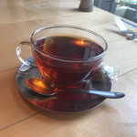 ナイン ストーリーズ - 食後の紅茶でゆったり。