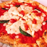 ヴェント・エ・イル・レオーネ - マルゲリータ ふわっもちっカリッ