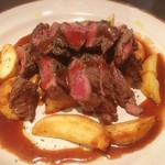 串焼きとだしカレー。 マカト 泉崎店