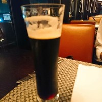 R restaurant & bar - 