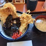 Tendon Tenya - 「ブラックカレーの豚天丼」850円