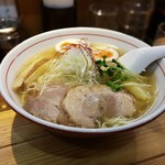 利尻昆布ラーメン くろおび - 