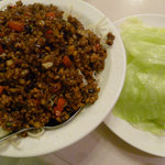 中華料理 龍鳳酒家 - 豚挽き肉のレタス包み