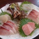 大衆割烹 日本 - 刺し盛り