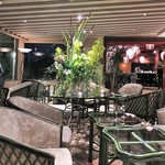 あざみ野うかい亭 - 2階のティールームへ移動