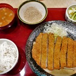 かつ源 - ジャンボロースカツ定食（1780円）