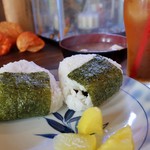 灯 - おにぎり朝ごはん