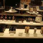 ユーゴ・アンド・ヴィクトール - 