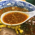 鳳林 - 辛みそラーメンのスープ