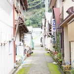 さんぺや - 時が止まったような田舎の昭和の雰囲気の路地