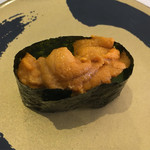 Hama Sushi - 雲丹。
                        
                        おいらは魚ももちろん大好きだけど、こういう珍味の鮨が大好き
                        
                        